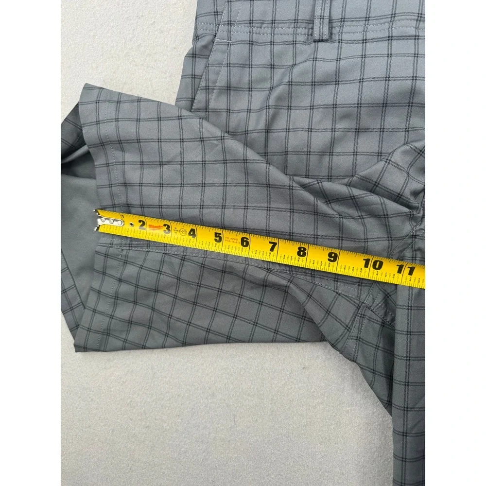Nike Golf Dri-Fit Shorts Men 34 Gray Checkered Flat Front Performance Athleisure